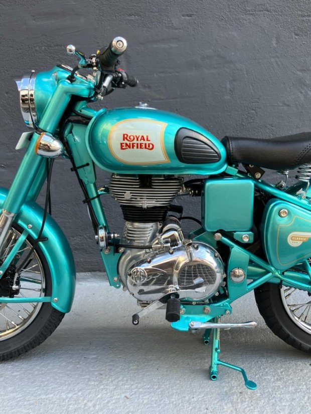 MODEL 1:3 CLASSIC COLLECTIBLE SM TEAL GREEN