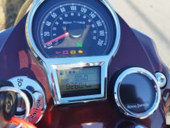 ROYAL ENFIELD CLASSIC 650 CHROME RED VALLAM RED