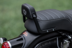 OPĚRKA SPOLUJEZDCE PRO BUL350 ČERNÁ