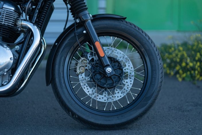 ROYAL ENFIELD CONTINENTAL GT650 MR. CLEAN