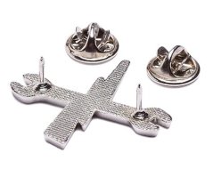 RE ODZNAK METAL SPARK AND SPANNER