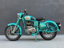 MODEL 1:3 CLASSIC COLLECTIBLE SM TEAL GREEN