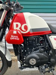 ROYAL ENFIELD SCRAM 411 WHITE FLAME