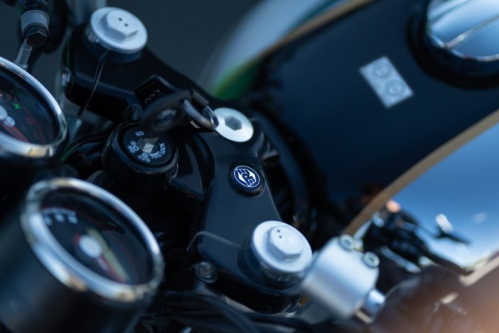 ROYAL ENFIELD CONTINENTAL GT650 MR. CLEAN