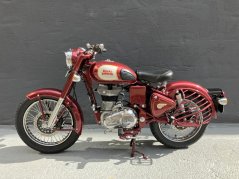 MODEL 1:3 CLASSIC COLLECTIBLE SM MAROON GLOSS