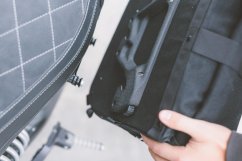LG boční taška LC2 13,5 L pro levý a pravý nosič SLC - Black edition